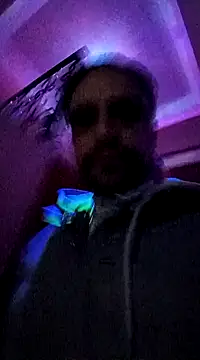 Snapshot of Quemoustro chatting on January 30, 4:06 am Quemoustro online show from January 30, 4:06 am