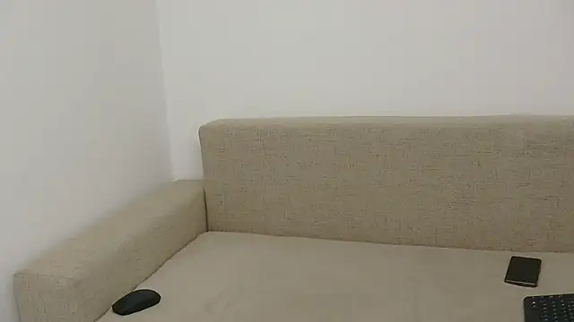 Snapshot of katie_elon chatting on March 22, 7:31 pm katie elon online show from March 22, 7:31 pm