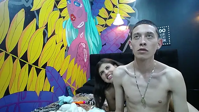 Snapshot of SimonAndJocelyn chatting on February 7, 9:58 pm SimonAndJocelyn online show from February 7, 9:58 pm