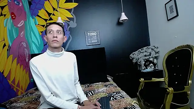 Snapshot of SimonAndJocelyn chatting on February 10, 7:38 pm SimonAndJocelyn online show from February 10, 7:38 pm