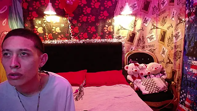 Snapshot of SimonAndJocelyn chatting on February 16, 7:16 pm SimonAndJocelyn online show from February 16, 7:16 pm