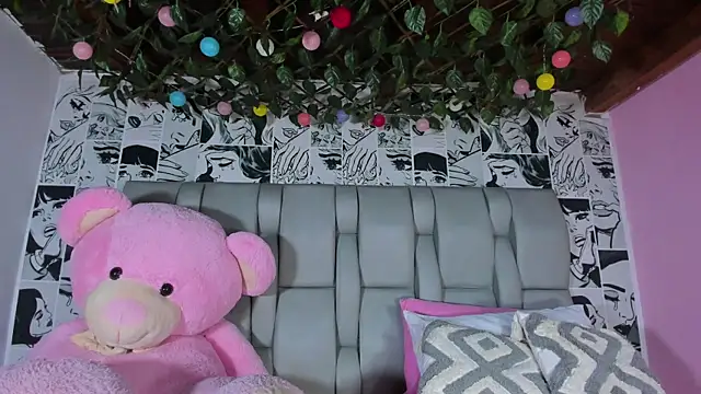 LucyRosse online show from May 10, 11:26 am