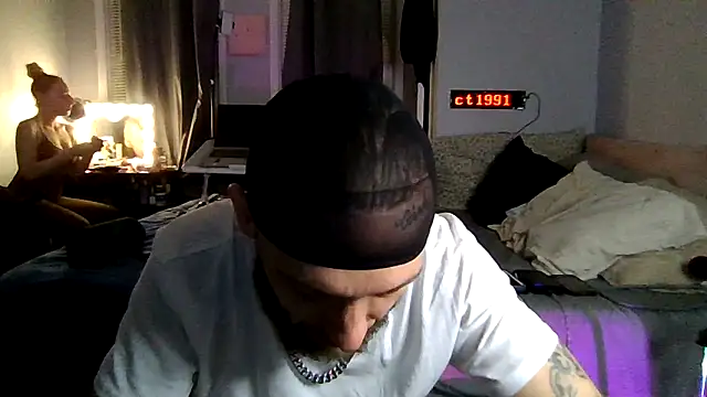 cruz815 online show from May 6, 3:02 am