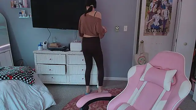 Snapshot of princesselysia chatting on March 16, 6:23 pm princesselysia online show from March 16, 6:23 pm