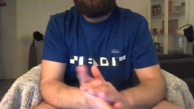 Snapshot of Zer_oki chatting on January 31, 5:21 pm Zer oki online show from January 31, 5:21 pm