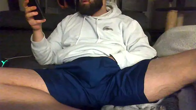 Snapshot of Zer_oki chatting on February 8, 6:44 pm Zer oki online show from February 8, 6:44 pm