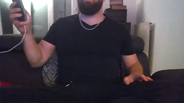 Snapshot of Zer_oki chatting on November 15, 4:47 pm Zer oki online show from November 15, 4:47 pm