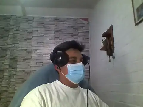 Snapshot of industry_xd chatting on February 22, 4:35 am industry xd online show from February 22, 4:35 am