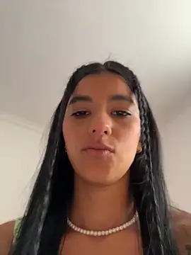 eva roseee online show from April 26, 4:15 pm