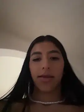 eva roseee online show from May 18, 5:41 pm