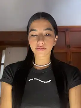 eva roseee online show from May 30, 4:48 pm