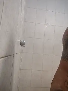 Snapshot of Fo05go chatting on February 10, 2:48 am Fo05go online show from February 10, 2:48 am