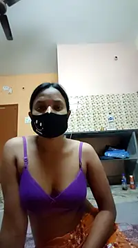 Olivia0879 online show from March 20, 6:31 pm