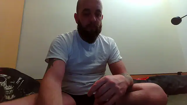Chester 2006 online show from February 13, 7:10 pm