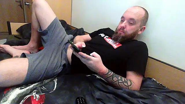 Chester 2006 online show from March 6, 7:32 pm