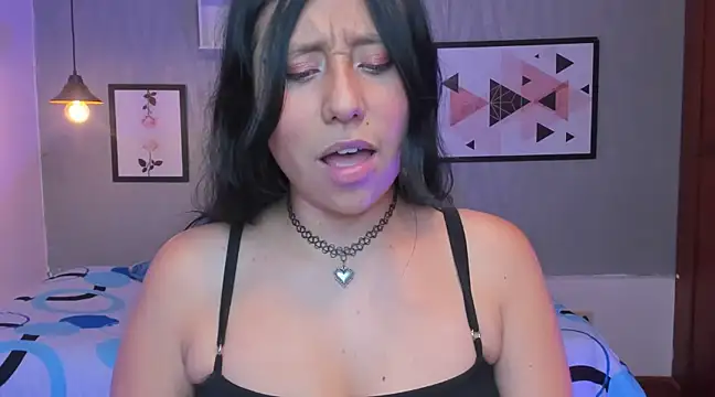 Nohemi louse online show from February 19, 1:18 am