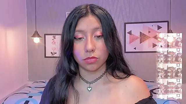 Nohemi louse online show from March 5, 10:54 pm