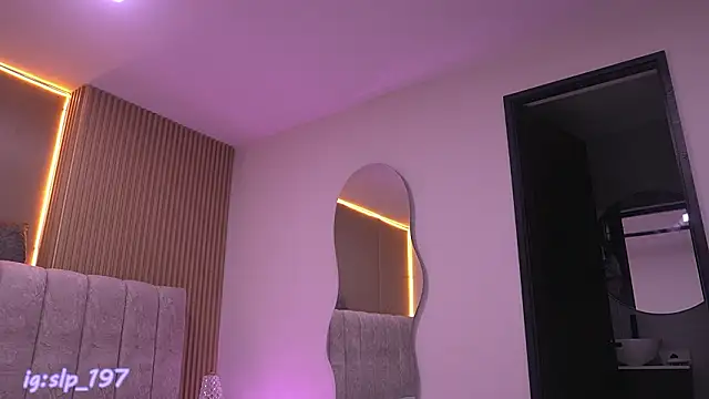 sara lopee1 online show from March 6, 11:50 am