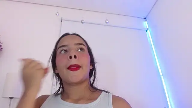 Roxy Stonee online show from November 1, 7:16 pm