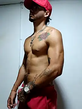 Niick01  online show from March 4, 11:44 pm