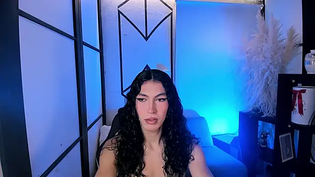 allicemackenzie online show from March 19, 8:29 am