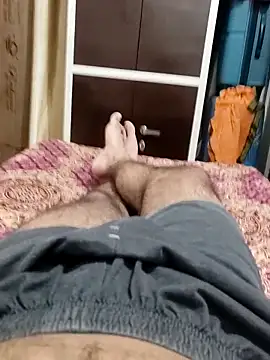 Snapshot of Hot_funky_boy chatting on March 16, 5:28 pm Hot funky boy online show from March 16, 5:28 pm