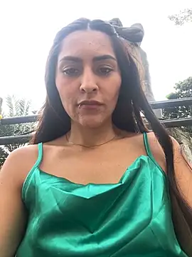 Snapshot of Sofiadelacruz chatting on April 13, 10:04 pm Sofiadelacruz online show from April 13, 10:04 pm