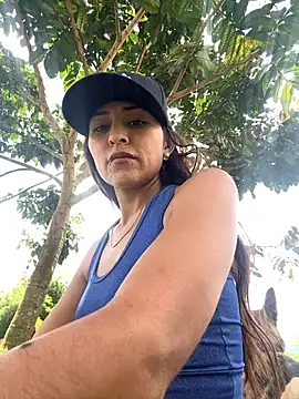 Snapshot of Sofiadelacruz chatting on April 24, 5:04 pm Sofiadelacruz online show from April 24, 5:04 pm