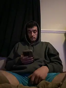 Snapshot of Codybugs0206 chatting on March 7, 12:48 am Codybugs0206 online show from March 7, 12:48 am