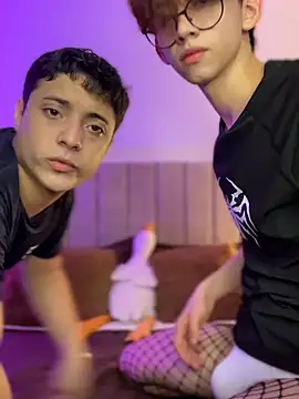 jacob and sam online show from November 19, 3:17 am