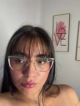 megan cl online show from February 16, 5:04 pm