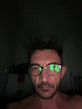 Snapshot of Fatihsinan chatting on March 2, 11:11 pm Fatihsinan online show from March 2, 11:11 pm