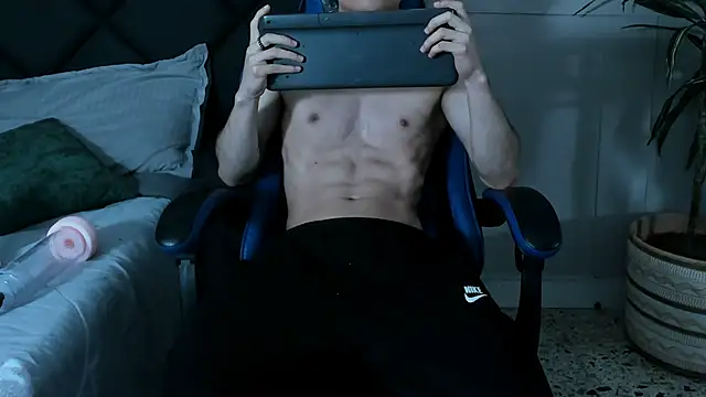 roan birkin online show from March 6, 7:32 pm