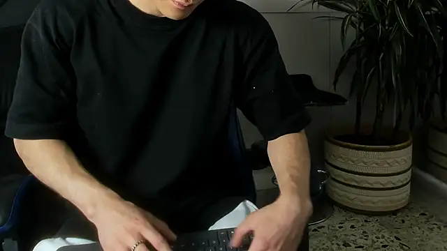 roan birkin online show from March 10, 9:31 pm