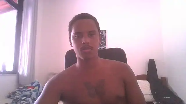 Snapshot of ONegodoce25 chatting on July 6, 5:26 pm ONegodoce25 online show from July 6, 5:26 pm