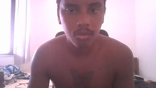 Snapshot of ONegodoce25 chatting on July 9, 12:42 pm ONegodoce25 online show from July 9, 12:42 pm