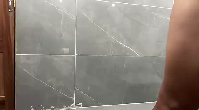 Snapshot of dontfaceman chatting on January 31, 4:25 am dontfaceman online show from January 31, 4:25 am