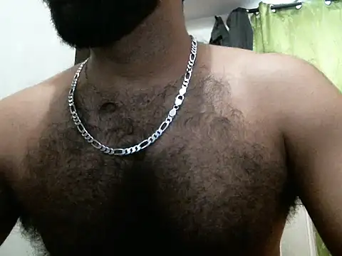 Snapshot of indianhairybull chatting on October 7, 4:53 am indianhairybull online show from October 7, 4:53 am