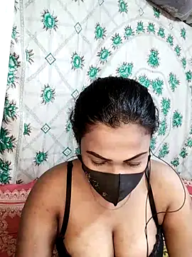 Snapshot of monekhan123 chatting on March 13, 7:28 pm monekhan123 online show from March 13, 7:28 pm