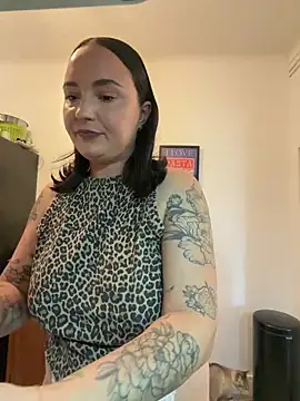 Orgasmille online show from June 12, 9:30 am