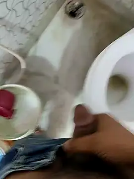 Snapshot of sethgamble000777 chatting on March 8, 4:06 pm sethgamble000777 online show from March 8, 4:06 pm