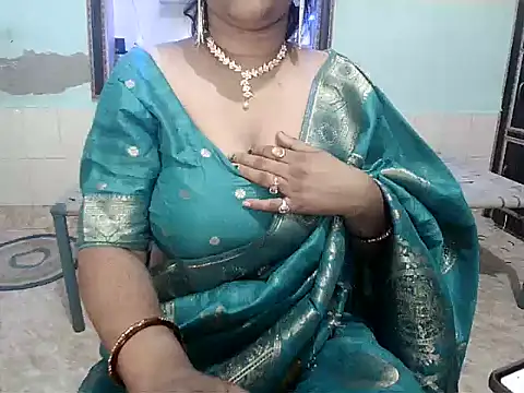 Snapshot of YOUR_RAHI48 chatting on October 26, 5:46 am YOUR RAHI48 online show from October 26, 5:46 am