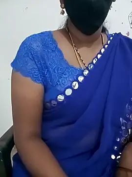 Snapshot of Tamil_Meera12 chatting on February 11, 5:07 pm Tamil Meera12 online show from February 11, 5:07 pm