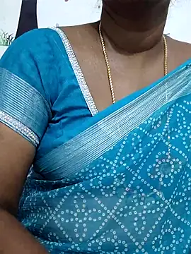 Snapshot of Tamil_Meera12 chatting on September 12, 6:46 am Tamil Meera12 online show from September 12, 6:46 am