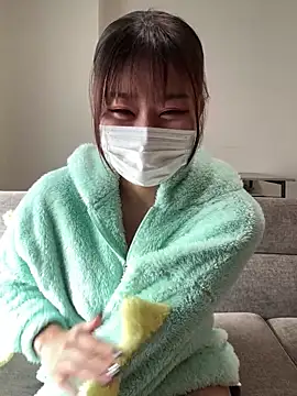 Snapshot of Rara__oo chatting on February 4, 6:04 am Rara oo online show from February 4, 6:04 am