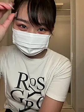 Snapshot of Rara__oo chatting on February 27, 7:23 am Rara oo online show from February 27, 7:23 am