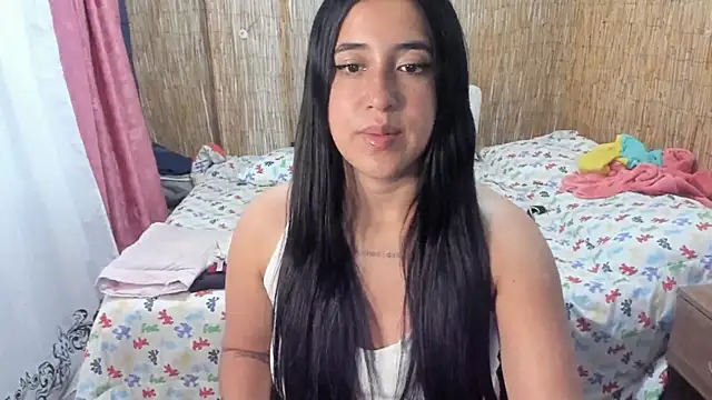 Snapshot of __leaa chatting on September 30, 10:37 pm leaa online show from September 30, 10:37 pm