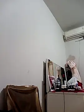 Pantaneirasexy online show from April 14, 12:16 am