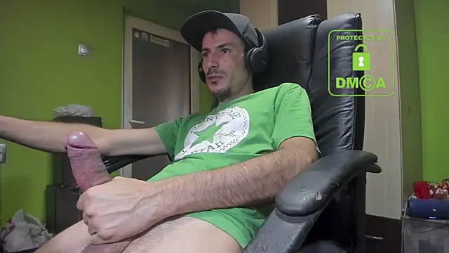 BigCumShoot online show from January 3, 9:15 am