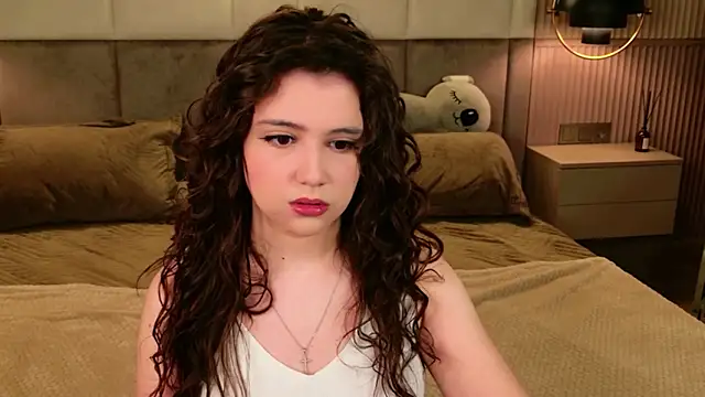 Pauline Heaven online show from March 16, 5:44 am